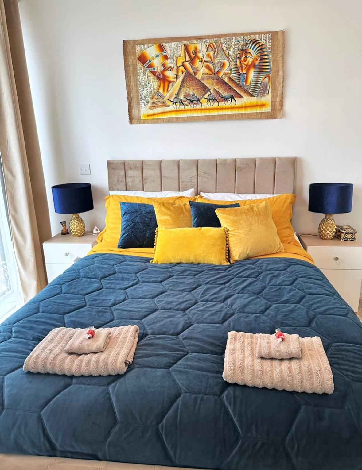 Appartement Spacious 2 Bed Flat Next To Elizabeth Line *